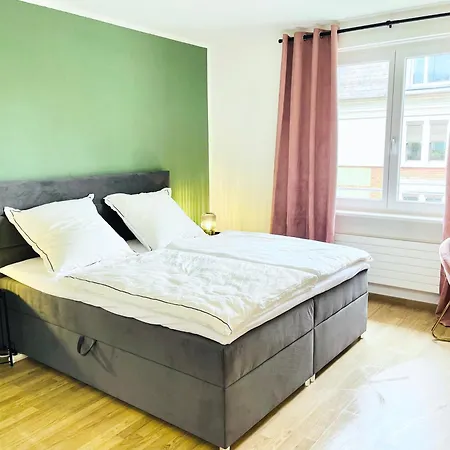 Апартаменти In Zurich! *